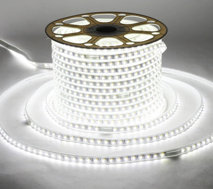 5 m. vandtæt LED strip 6000k 230V, IP67