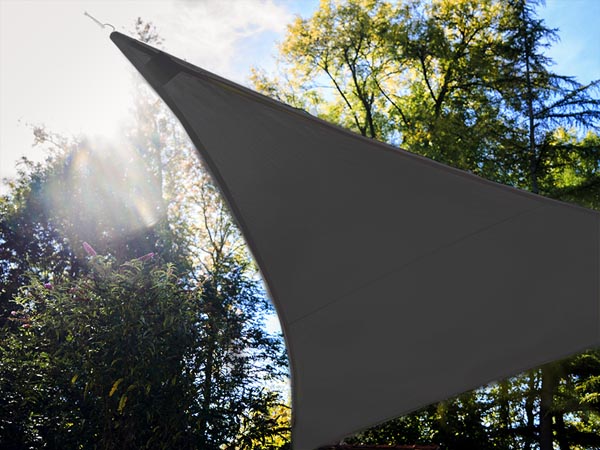 Trekantet solsejl m. LED kantlys - 3,6 x 3,6 x 3,6m MØRKEGRÅ