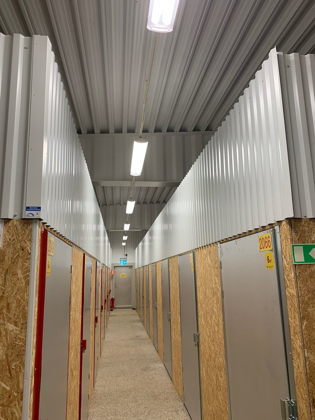 COSMOS LED-R, 2x9W. 3000K. Transparent, IP44