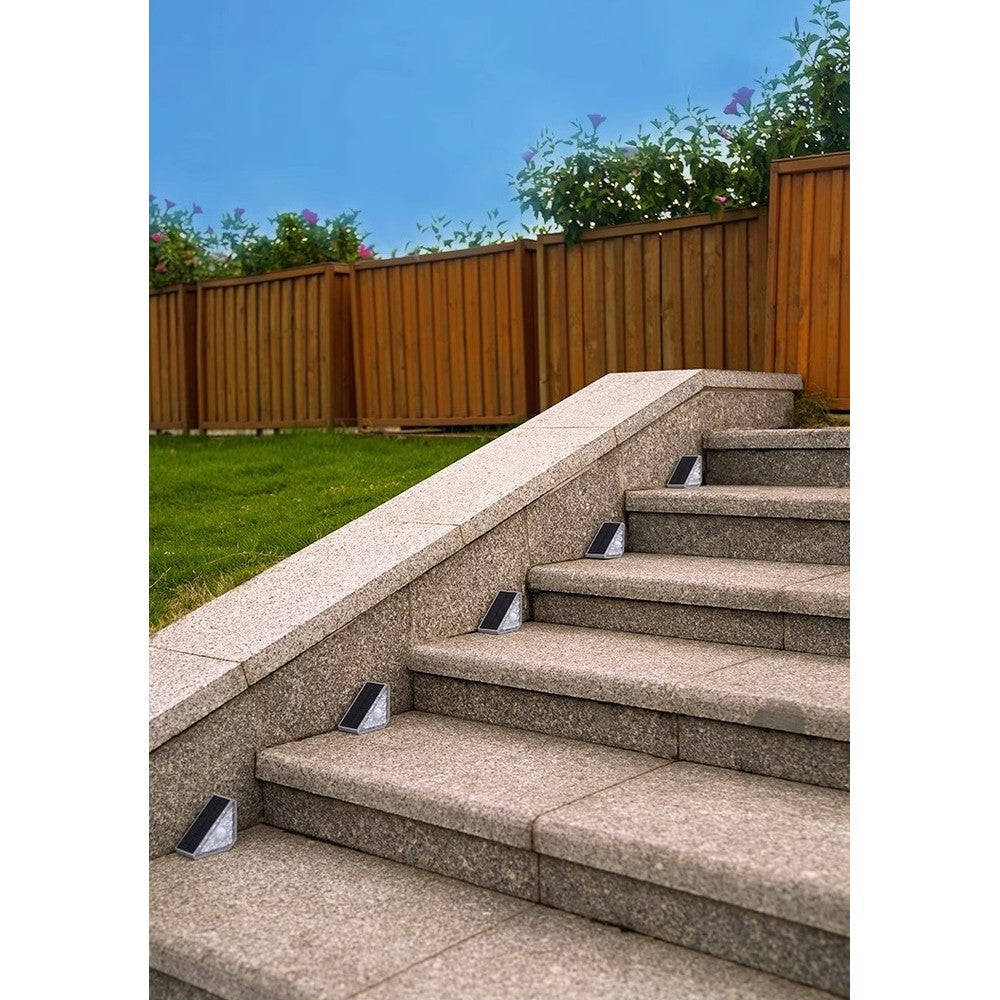 Solcelle sensor trappelys med skumringssensor og IP54 beskyttelse - 2 stk., 3W effekt