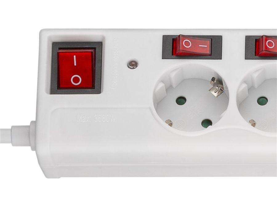 Stikdåse - 6 x CEE7/3, m. 7 afbrydere, Hvid (1,5m)