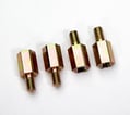 AFSTANDSTYKKE 20MM M4/M4 GEVIND
