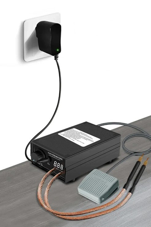 Mini punktsvejser til batteriflige - 650A/8000W, 0,1-0,3mm