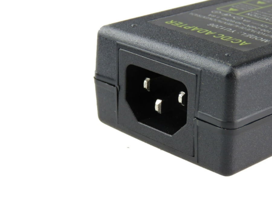 Konverter m. cigarudtag - 240VAC til 12VDC / 5A (60W)