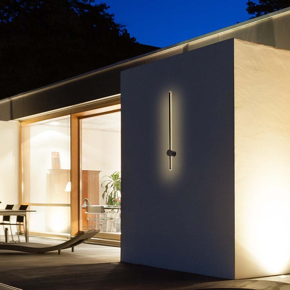 12W LED Væglampe i Sort med 3000K Lysfarve og IP65 Beskyttelse - Ideel til Udendørs Brug