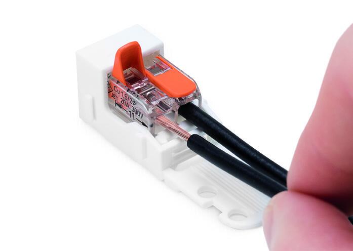 Mont.holder 221-serie klemmemuffe, lodret, snap-in, Sort