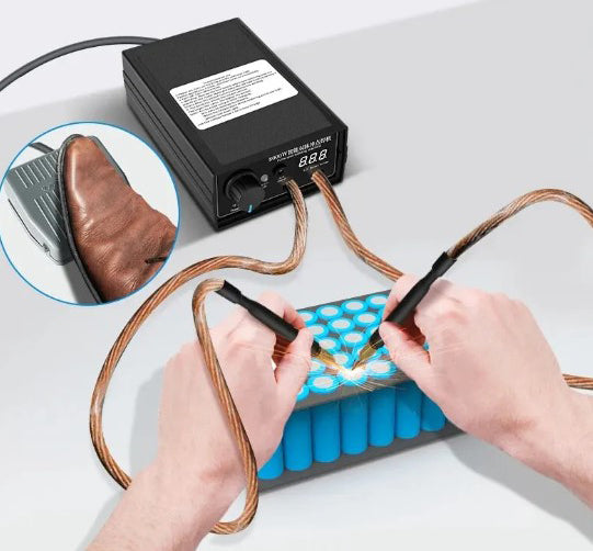 Mini punktsvejser til batteriflige - 650A/8000W, 0,1-0,3mm