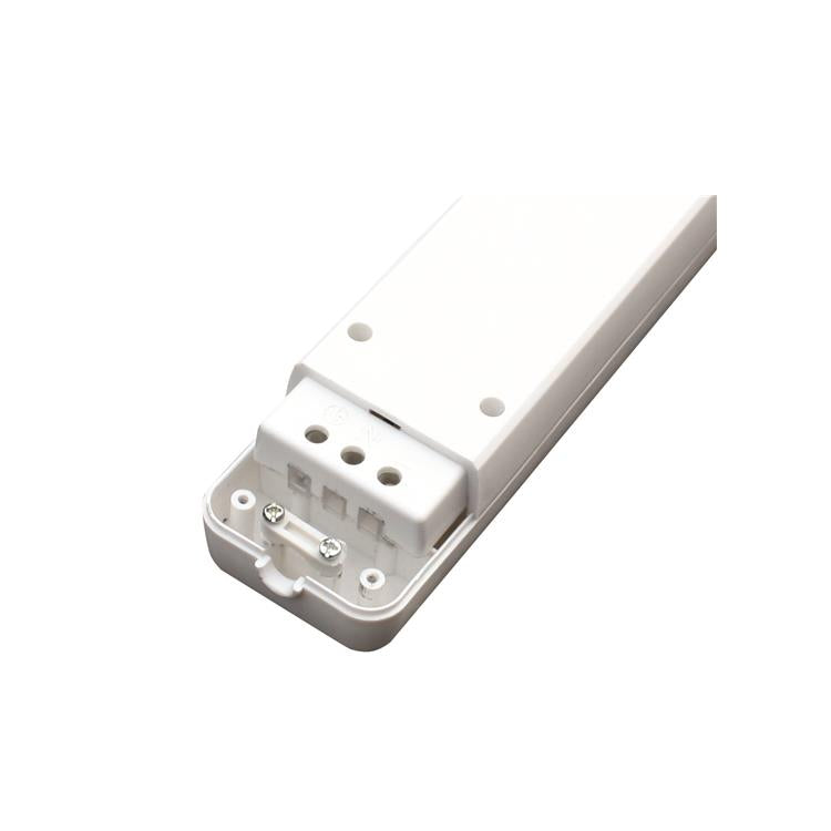 Stikdåse - 6 x DK jord, Hvid (u. ledning)