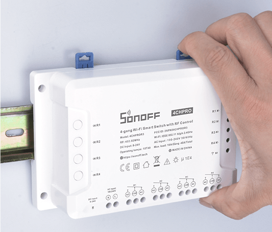 4CH Pro (R3) - Wi-Fi Smart Switch, 4 kanaler (4x10A)