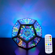 Infinity spejl lys - RGBW, 9W, USB tilslutning, inkl. fjernbetjening og 600lm.