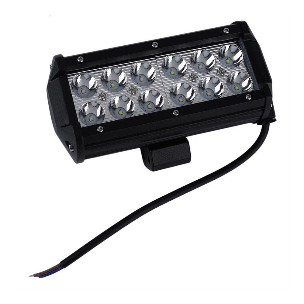 36W LED arbejdslampe til bil, lastbil, traktor, trailer, udrykningskøretøjer, kold hvid, 12V / 24V, IP67