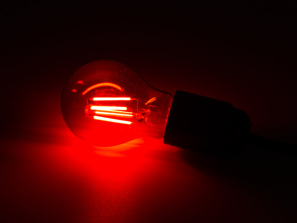 Kulørt LED pæresæt (4 farver) - 230VAC 4,5W E27 (4 stk.)