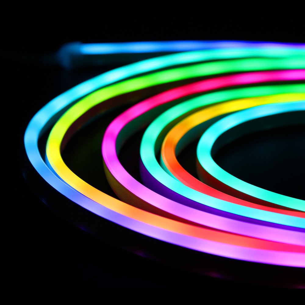250cm RGBIC Neon Flex komplet sæt med Bluetooth app og fjernbetjening - inkl. montage og USB (3W, 5V)