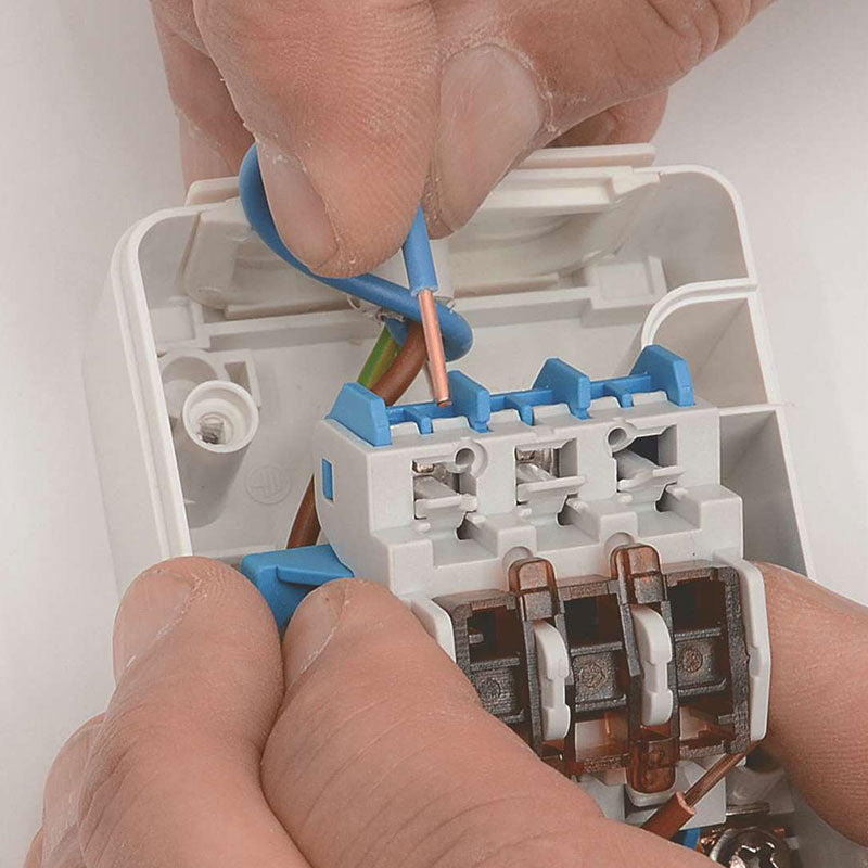 Kapslet korrespondanceafbryder IP44 - hvid