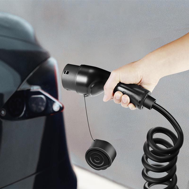 Spiral ladekabel til elbil - 11kW, 16A, 3-faset, type 2 (5m)