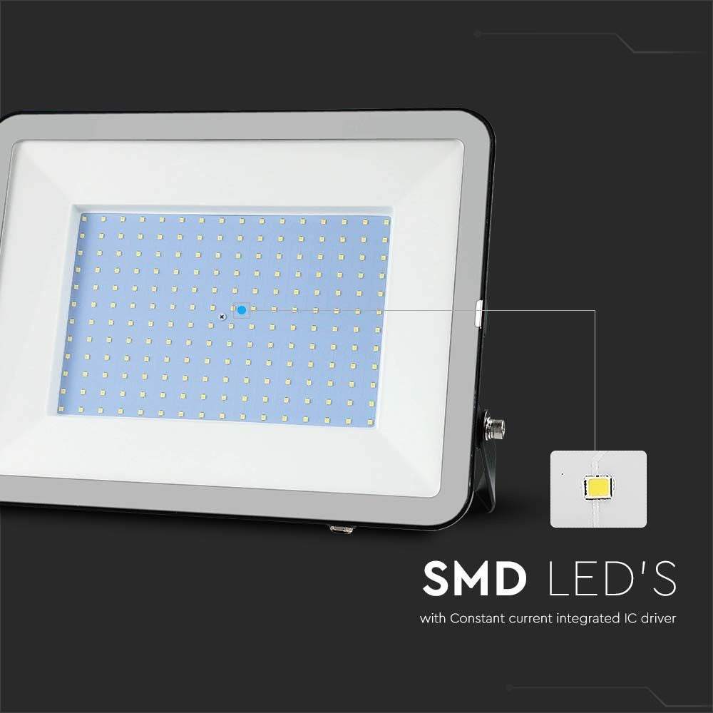 V-Tac 300W LED projektør med Samsung LED chip - Udendørs arbejdslampe, erstatning for 1500W, IP65, 26390lm, RA70, 5 års garanti
