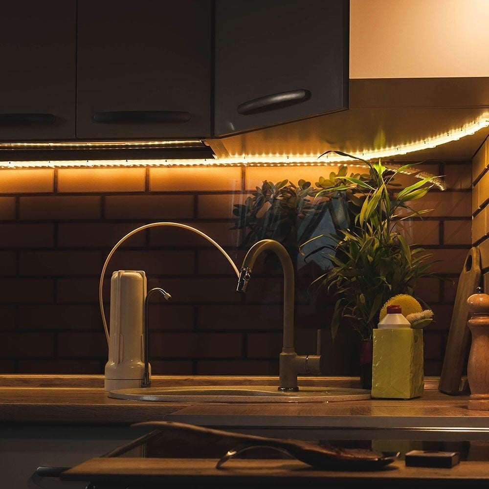 V-Tac Stænktæt LED Strip - 5m, 9W/m, 24V, IP65