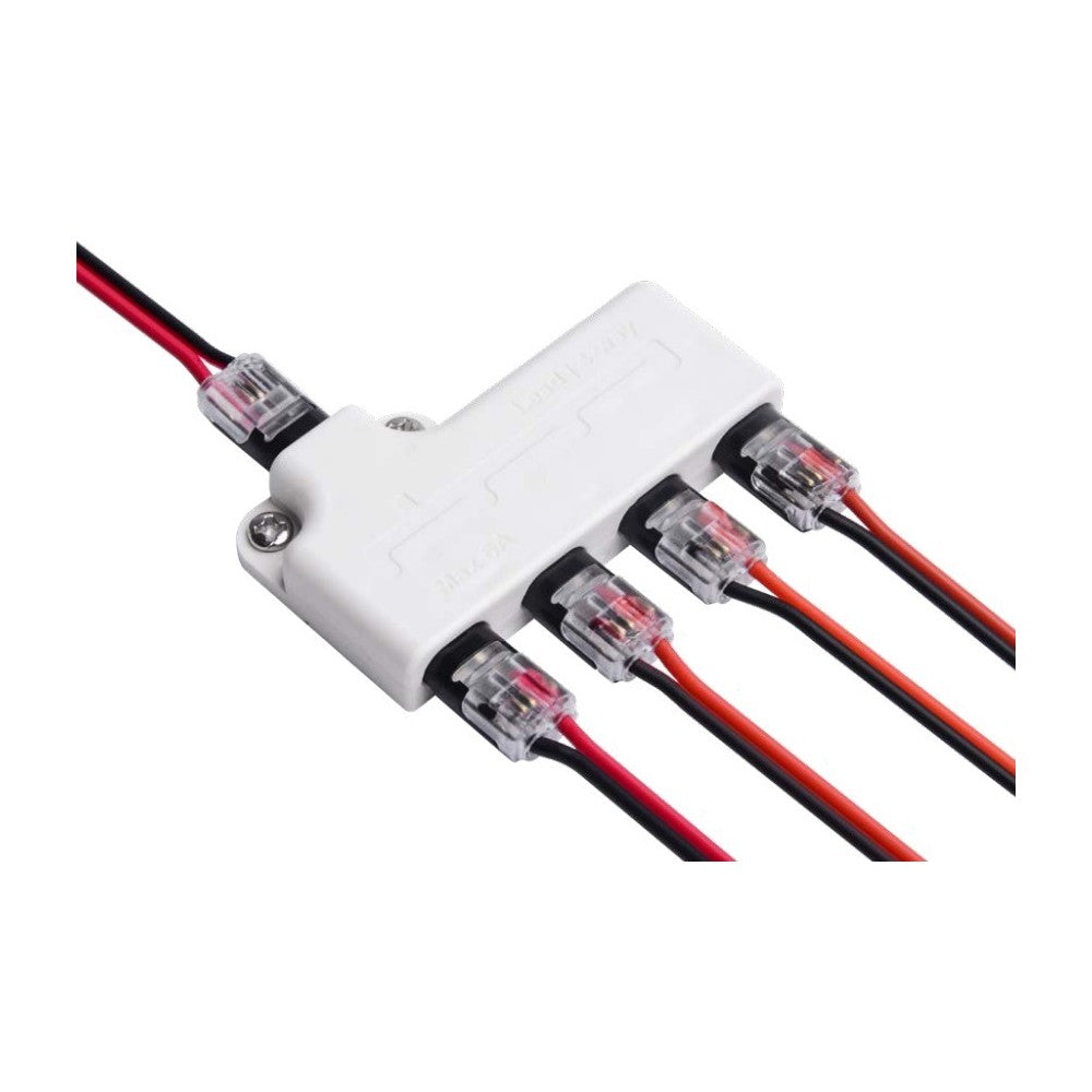 IDC 4-vejs splitter - IP20, 5V-36V, 6A - Strømfordeler med 4 udgange til enheder fra 5V til 36V og en maksimal strømstyrke på 6A - IP20-klassificering for indendørs brug.