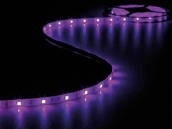 LED stripsæt (IP61) - 150 RGB, fjernbetj., strømfors. (5m)