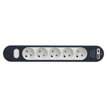5-Stikdåse uden jord og med USB A+C, 1,4m ledning