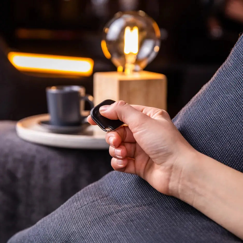 Shelly Blu Button 1 black - Bluetooth batteritryk