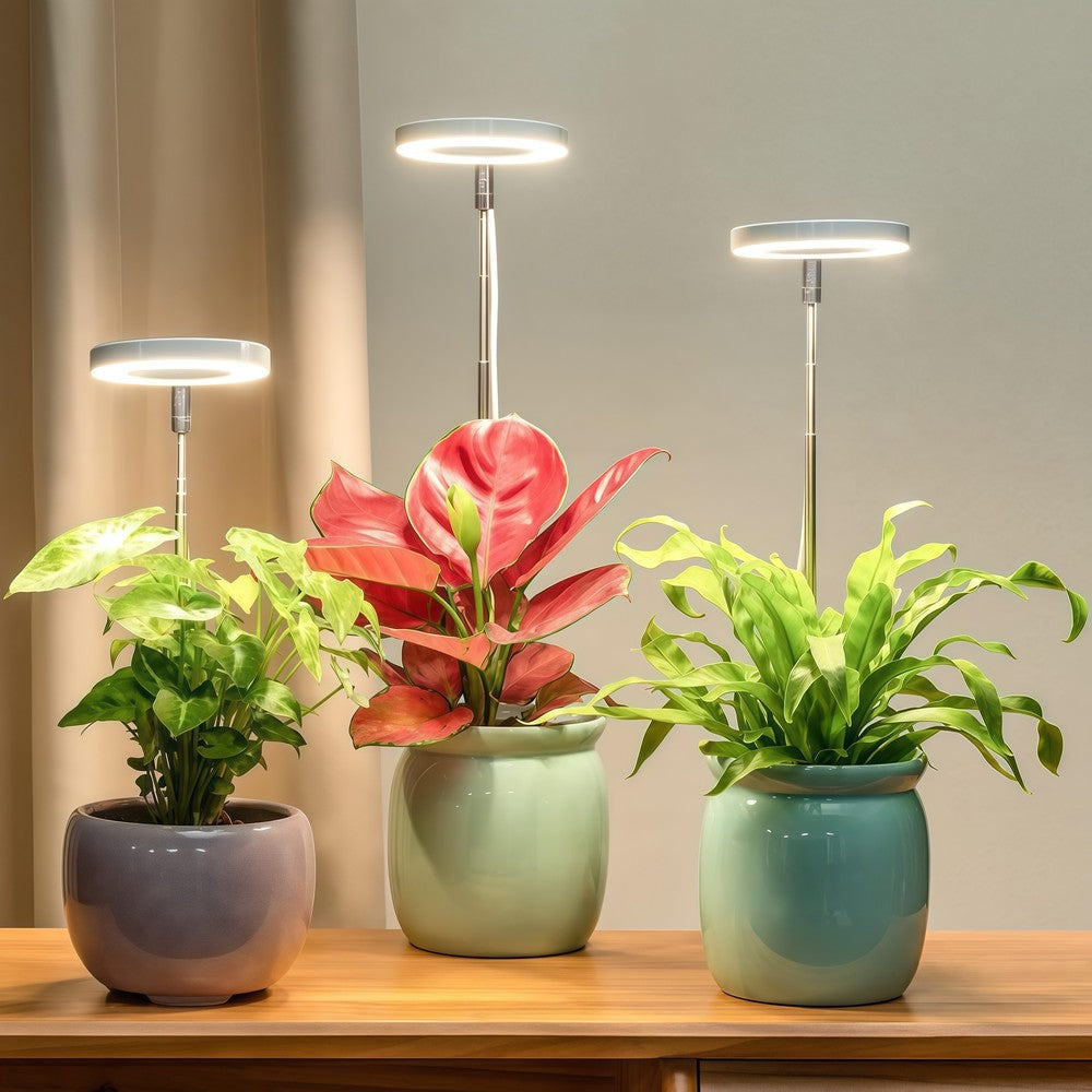LED Plantebelysning med Spyd - 15W, Timer, Dæmpbar, Justerbar Højde, Effekt: 14W, Input: 230V, 720lm