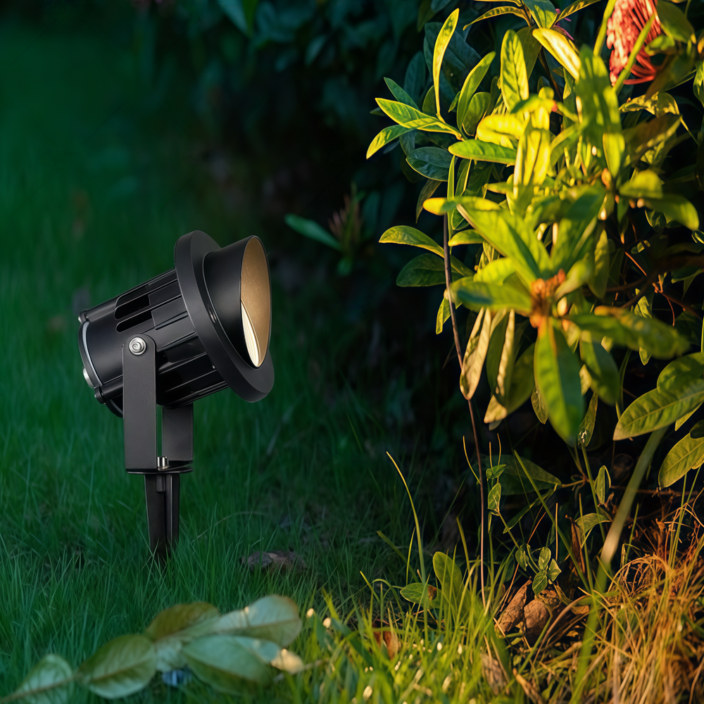 20W LED have lampe med spyd, sort finish og IP65 beskyttelse - velegnet til udendørs brug, 1700lm, RA82, 24V input