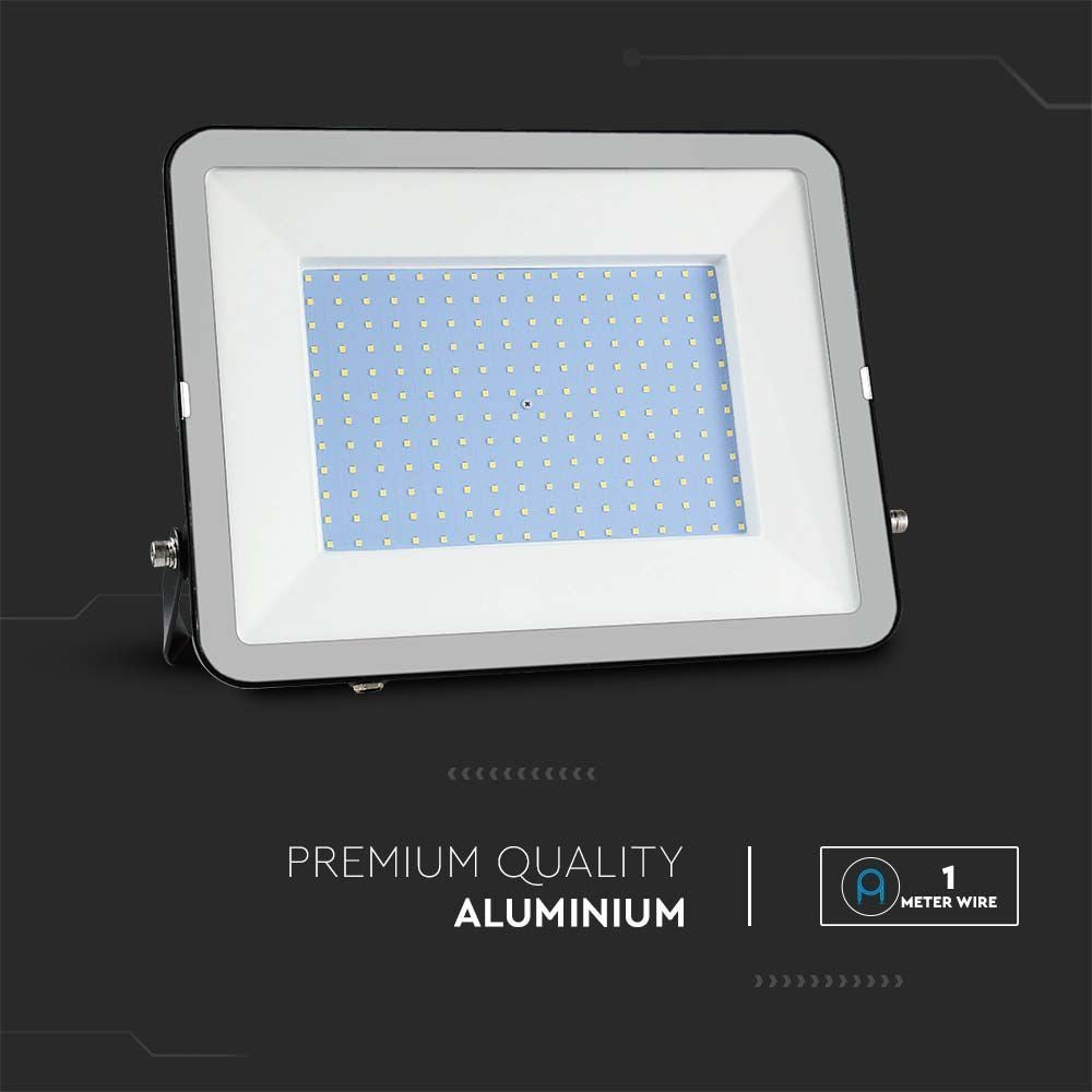 V-Tac 300W LED projektør med Samsung LED chip - Udendørs arbejdslampe, erstatning for 1500W, IP65, 26390lm, RA70, 5 års garanti
