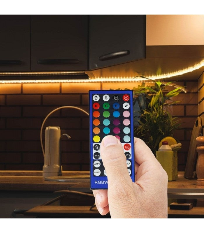 RGB+WW controller med fjernbetjening - Passer kun  til RGB+WW strip, 12V, infrarød, 96W