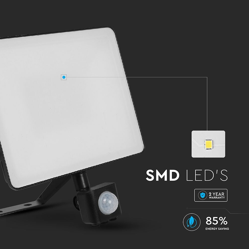 V-Tac 30W LED sensor projektør med hurtig connector, 120lm/w, sort - Effektiv belysning med bevægelsessensor