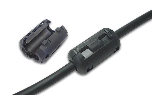Ferrit klemme-støjfilter til Ø7,5mm kabel (21x39mm)