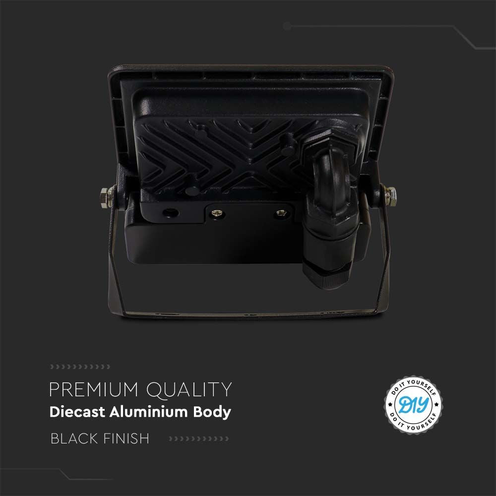 10W LED Projektør med PIR Sensor, Samsung Chip, 4000K, Sort Hus - Energibesparende belysning til udendørs brug