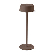 LED bordlampe 2W i Corten-finish med varm hvidt lys (3000K) og beskyttelse mod vandstænk (IP54)