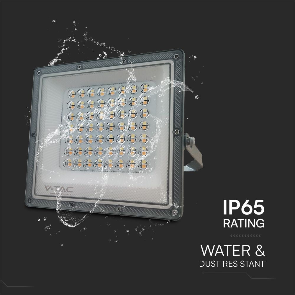 50W LED projektør med 3-i-1 funktion og Gun Grey hus - Effekt: 50W, 5000lm, RA80, IP65.