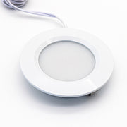 LEDlife Reco68 møbelspot indbygning RA92 i mat hvid - Ø6,8 cm, 2,5W, 12V DC - Erstatter 20W, 240lm, hul Ø5,6 cm.