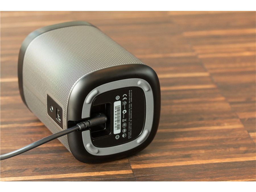 Strømkabel - 90° Euro han > 90° C7 (8-tal) hun, Sort (0,5m)