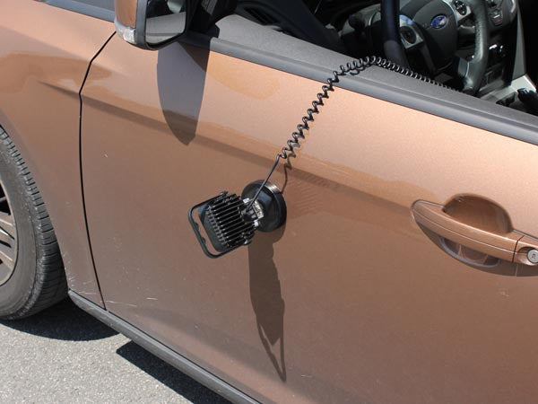 LED projektør m. magnetfod - 12-24V / 15W, Neutral hvid