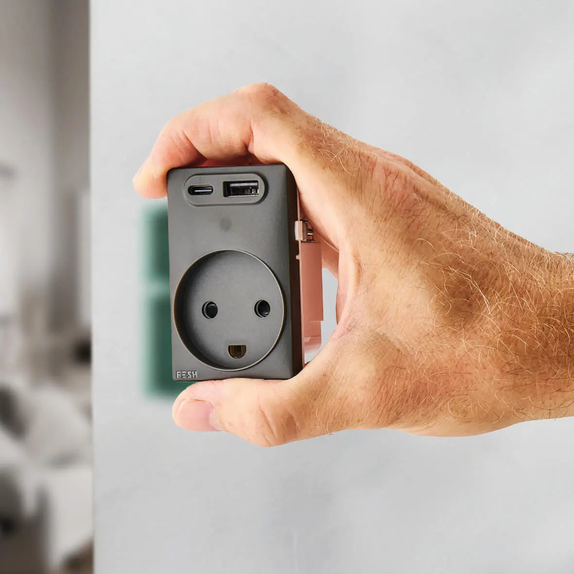 FESH SWITCH Curveline Stikudtag 2 x USB 1,5 m/j - Koksgrå