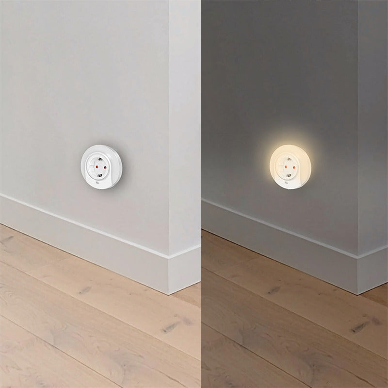 LED natlampe - 1 x 230Vac udtag, skumringssensor, 2700K