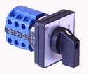 Kraus & Naimer omskifter 20A 3 polet funktion 1-0-2 4 huls frontmontage 48x48mm CA10.A212.E