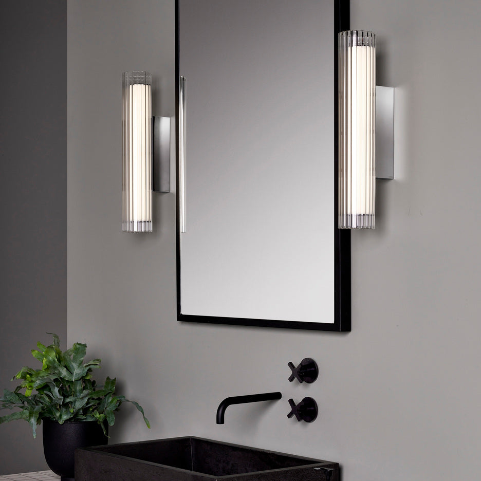 Astro IO 420 Crome 6,5W Led IP44 dæmpbar