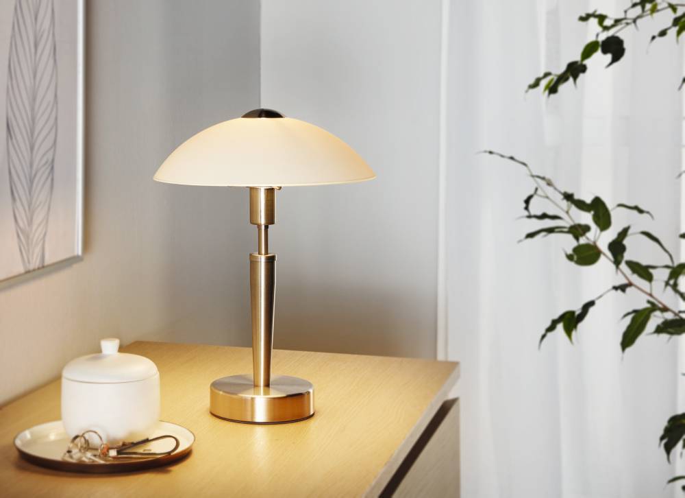 Solo 1 Bordlampe Ø260 bs/hvid, E14, 40W