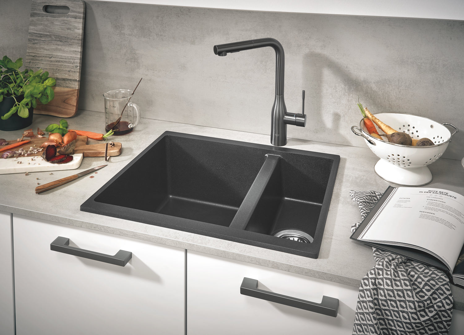 GROHE Essence Køkkenarmatur med udtræk