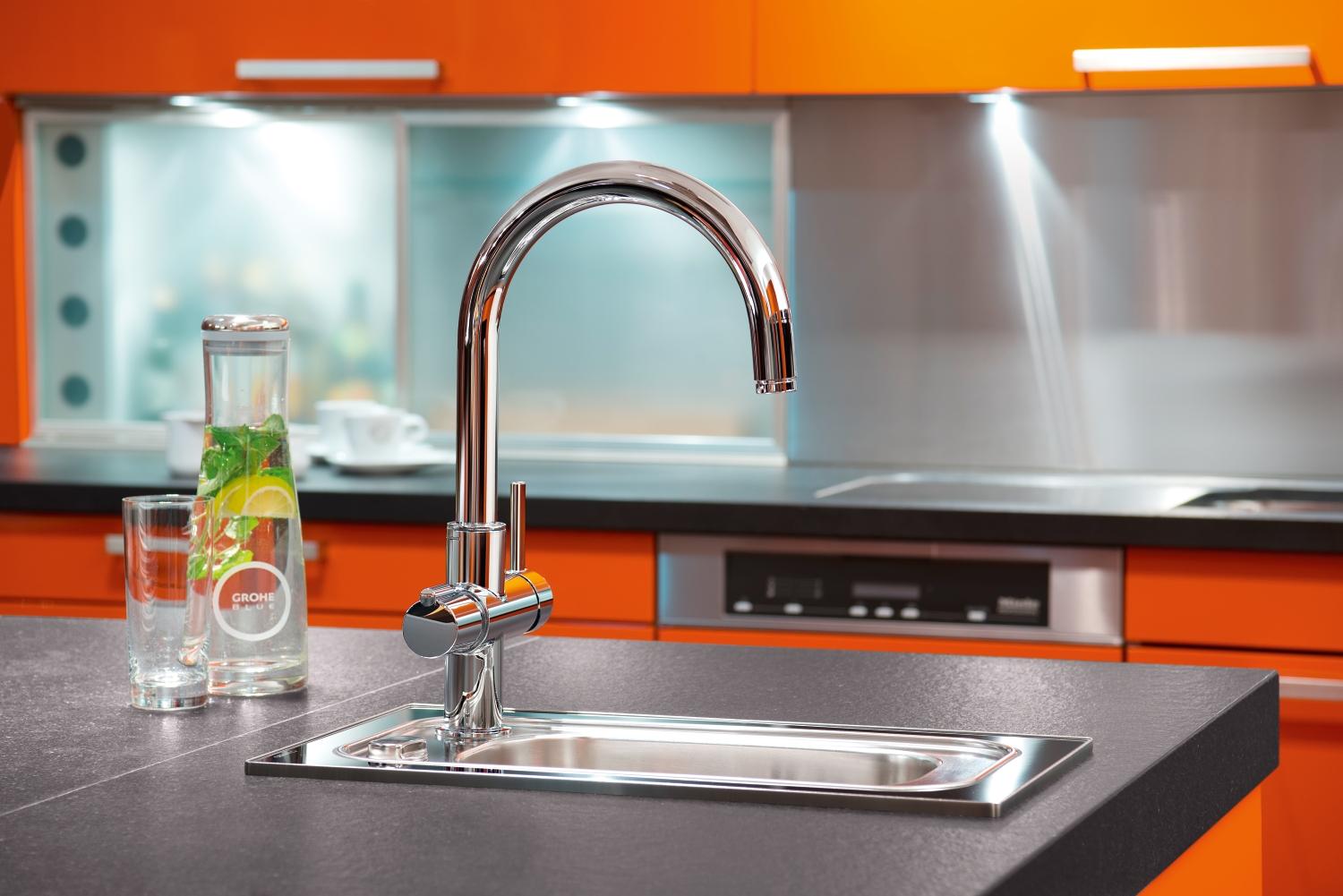 GROHE Red Nordic armatur og kedel i størrelse M.