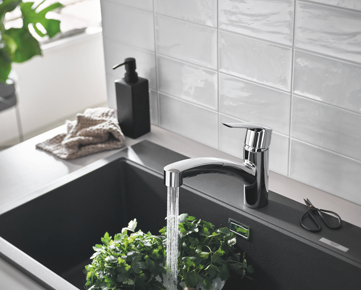 GROHE etgrebsbatteri 3/8/227mm tud 1hul t/kv m/udtr.br messing f