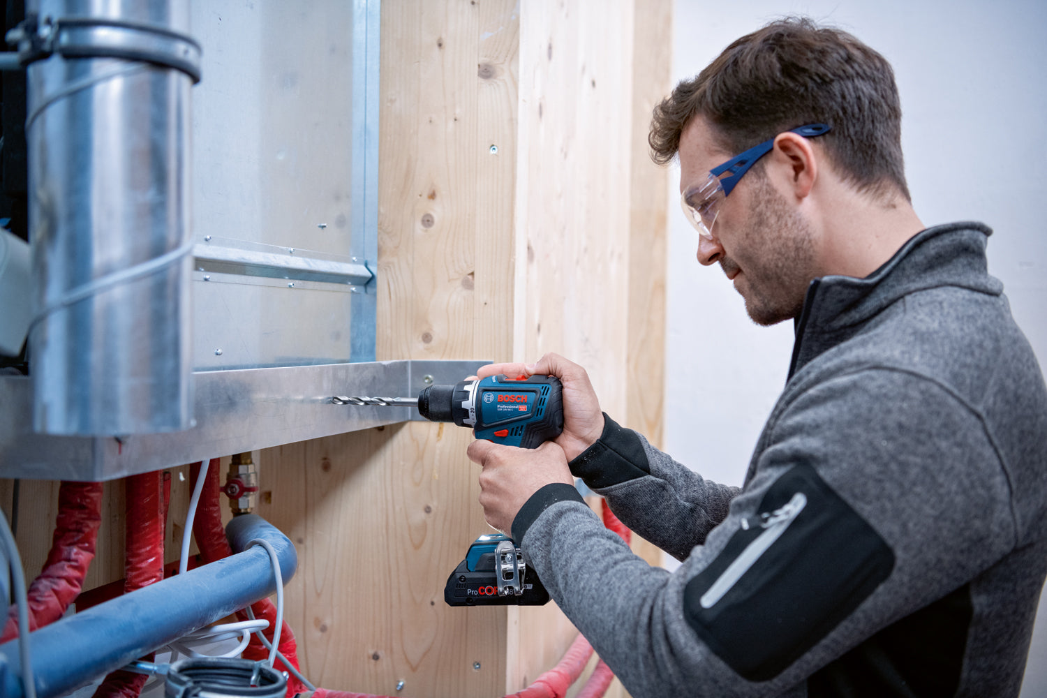Bosch bore-/skruemaskine GSR 18V-90C, 2 x 18 V/4,0 Ah og L-Boxx