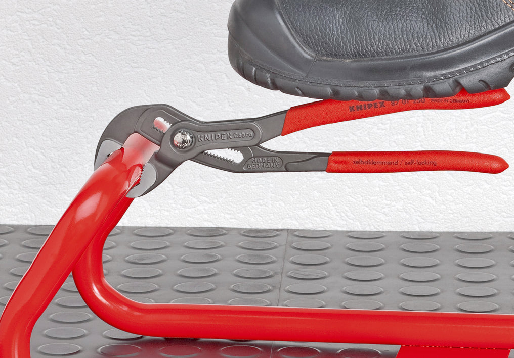 Vandpumpetang Cobra® 8702-300