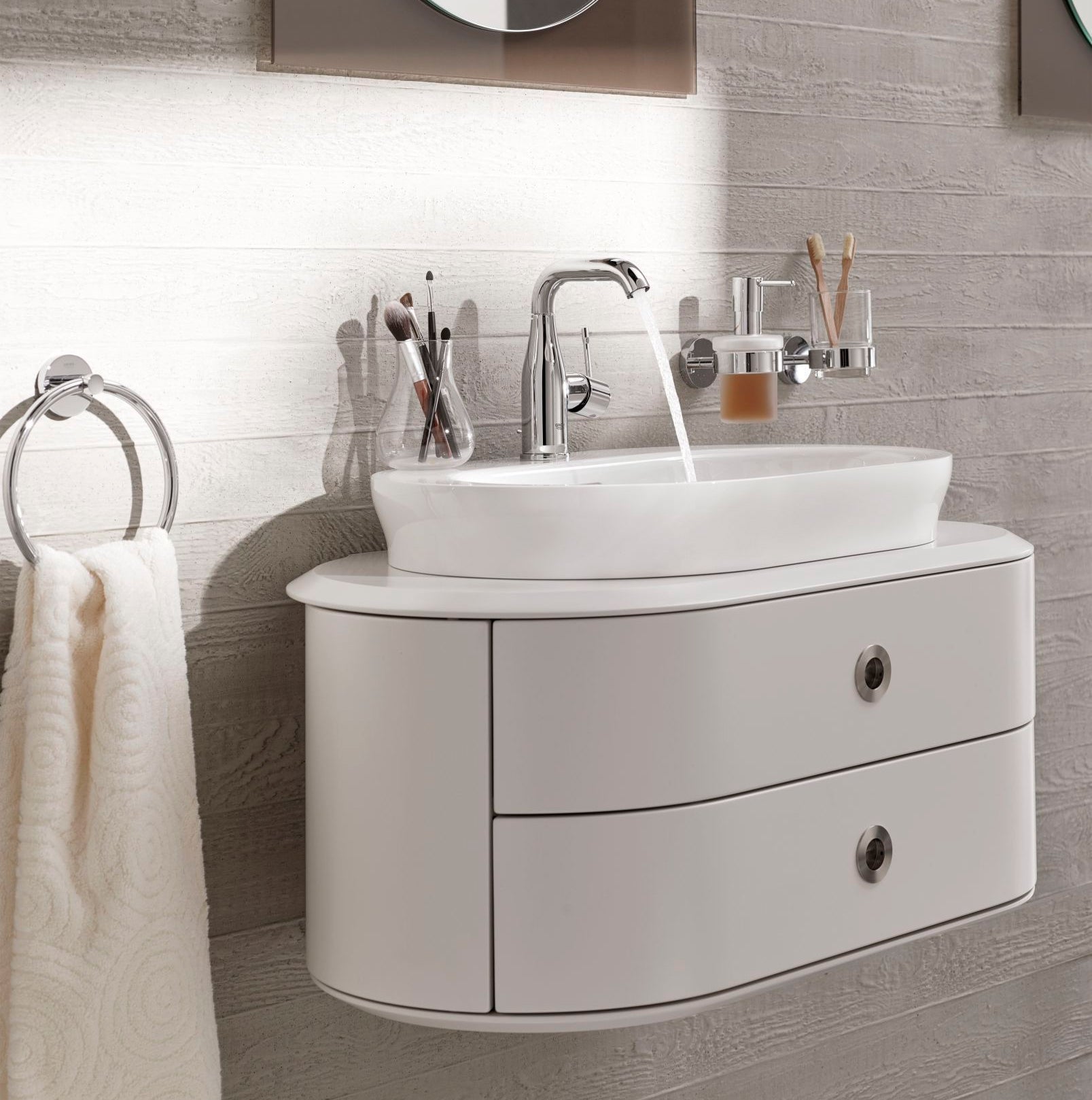 Grohe Essence New håndvaskarmatur med bundventil
