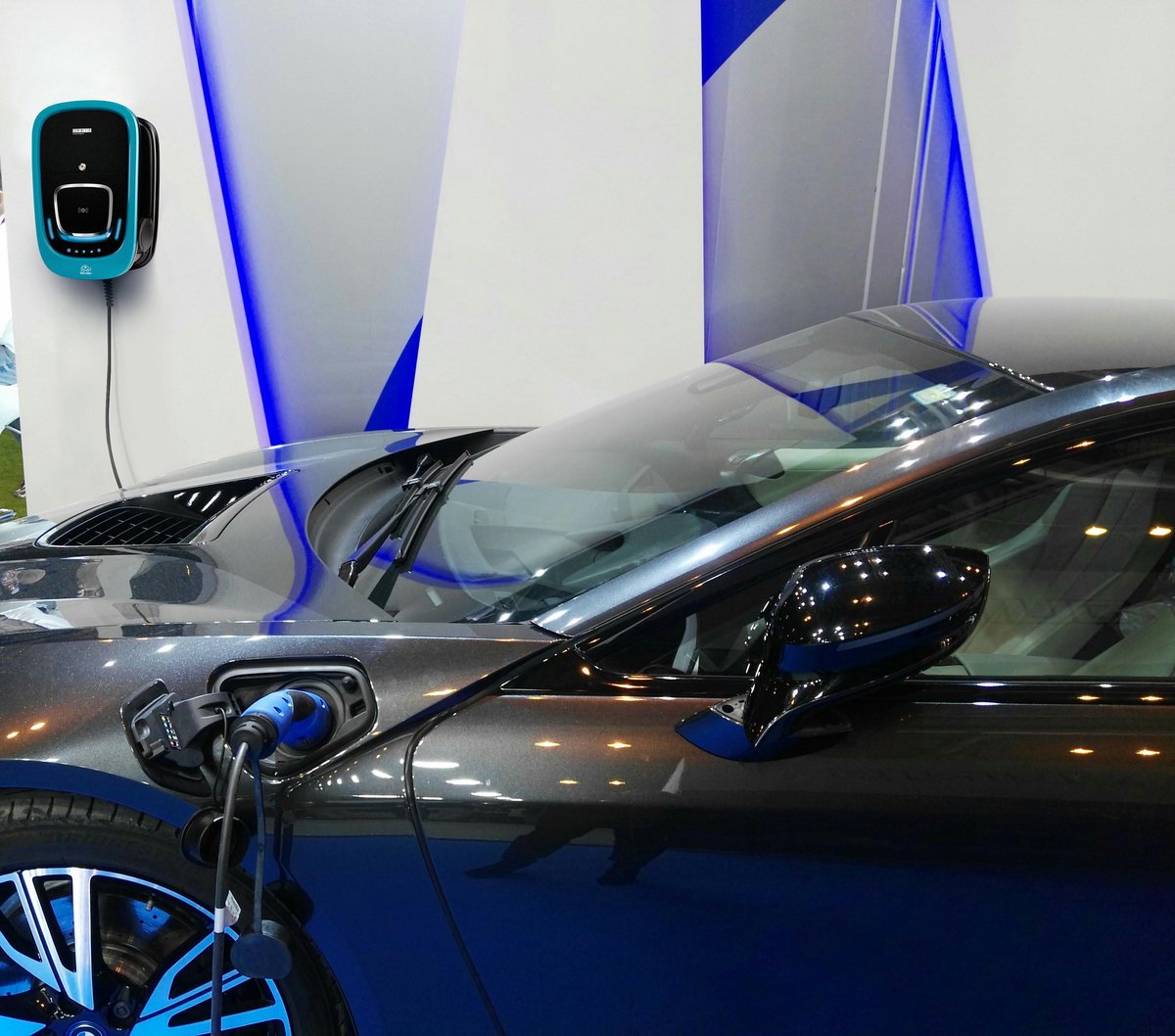 Orbis VIARIS UNI 3F/ 22kW/32A Ethernet / 5 M ladekabel