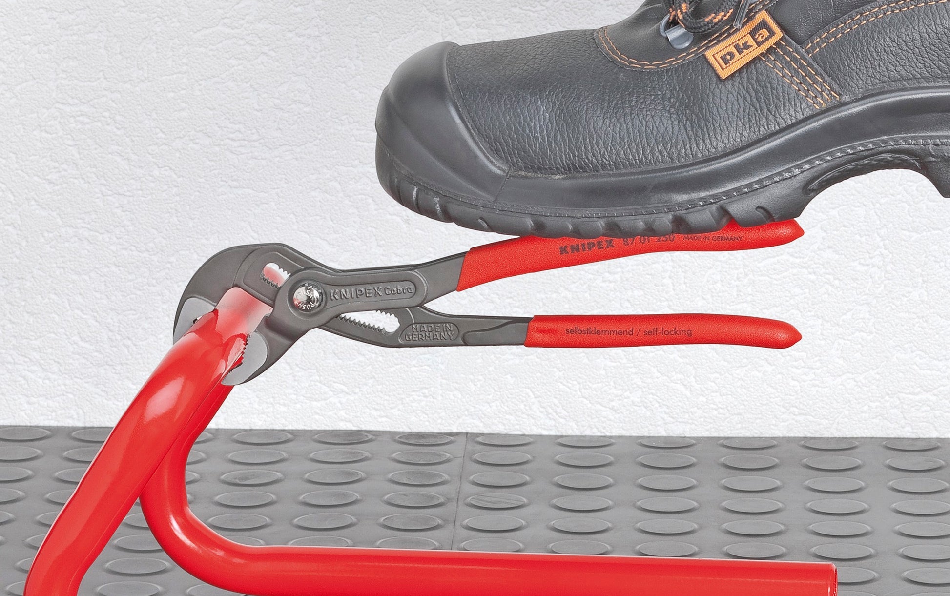 VANDPUMPETANG COBRA 250MM